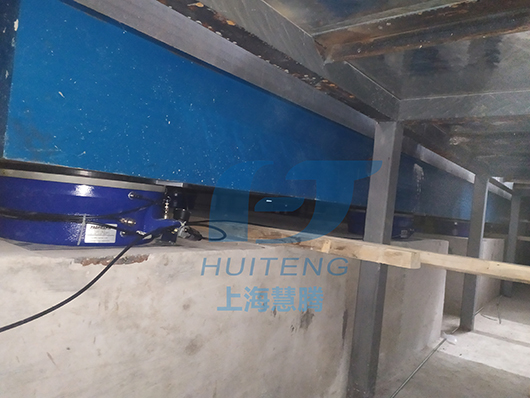上海慧騰4套FABREEKA空氣彈簧開始安裝啦！